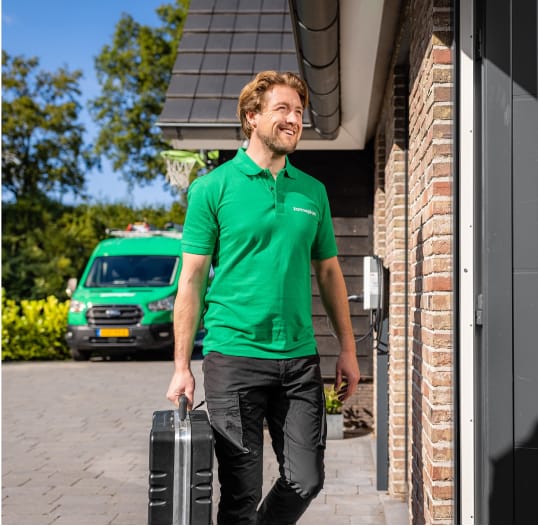 Zonnepanelen monteur van Zonneplan